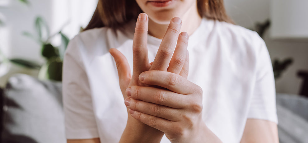 Huile essentielle tendinite : soulagez vos douleurs efficacement